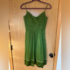 LAUNDRY By Shelli Segal 100% silk green DRESS Cocktail Party Spring Wedding 4